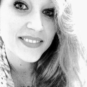 Meet your Posher, Laci